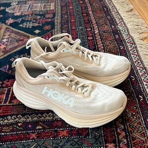 Hoka Bondi, women's 9B, beige